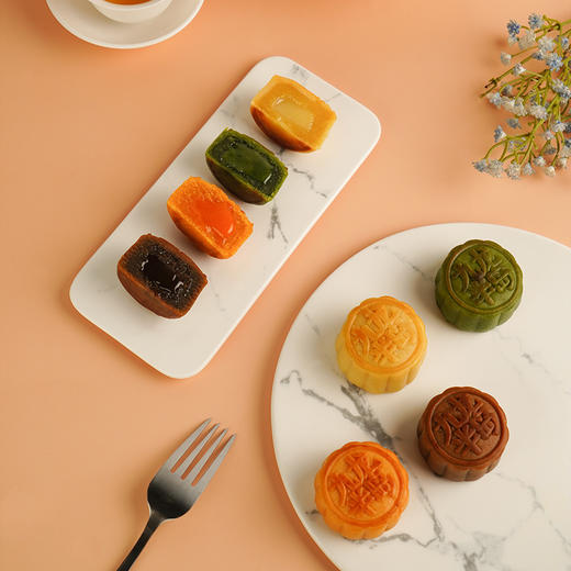 香港九龙半岛四式流心奶黄月饼8个礼盒装360g港式糕点中秋节礼品 商品图2