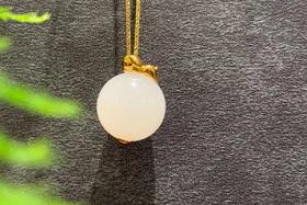 【御珠宫坊】金镶羊脂白玉珠月兔