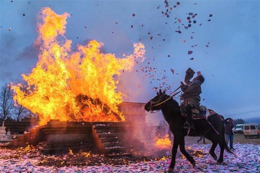 约伴行摄影：青海同仁跳乾、拉卜楞寺，同仁、郎木寺晒佛、西仓寺亮宝节、扎尕那秘境10天（4人起，随时出发） 商品图3