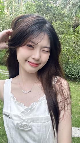 白色初恋裙穿搭来咯！