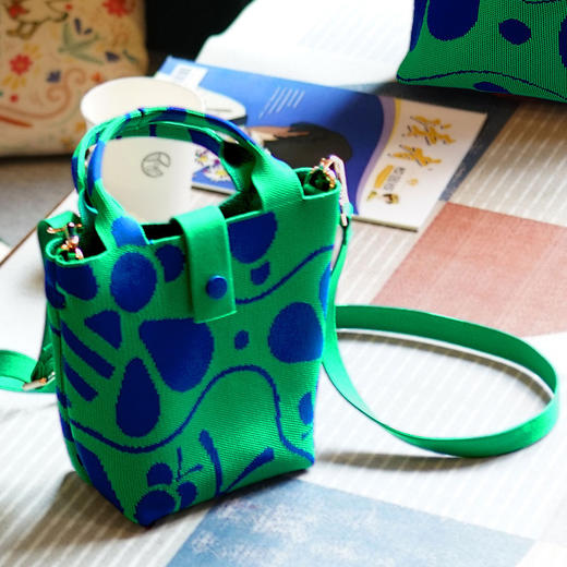 读者书店 | 读者×织遇  伴读旅行系列·针织挎包女士男士儿童通用时尚包 商品图4