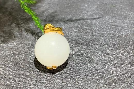 【御珠宫坊】金镶羊脂白玉珠月兔 商品图5