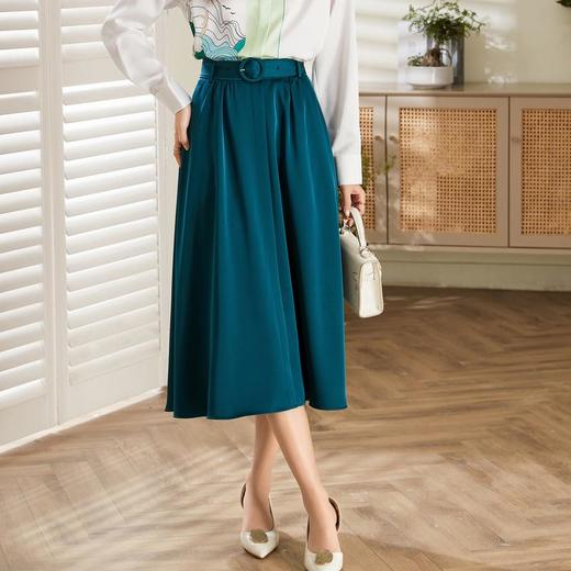 百姿 垂顺丝光半身裙2023早秋新款韩版百搭百褶A字裙中长款231039 商品图0