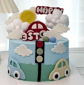 【臻品系列】-加高三层夹心半翻糖【卡通小汽车】蛋糕
