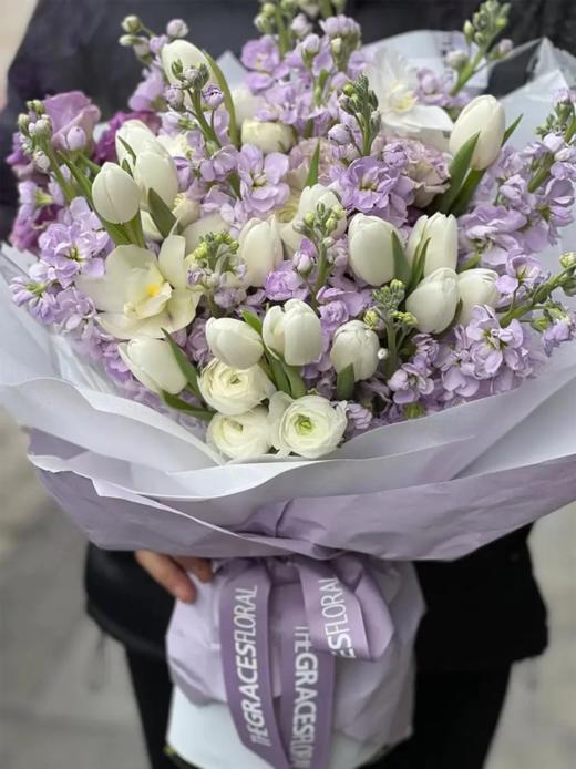 Whispers of Love 商品图0