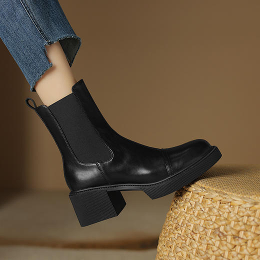 黑色厚底显瘦靴，粗跟靴子短靴YT-958-16 商品图1