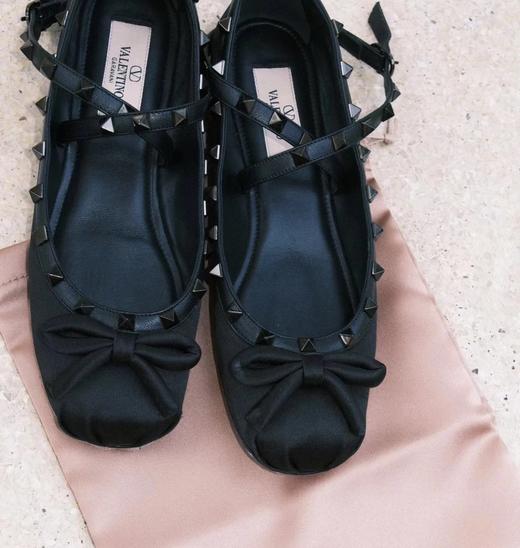  重磅渠道  VT铆钉芭蕾舞鞋  交叉绑带 缎面平底单鞋 商品图1