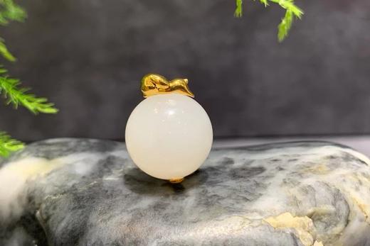 【御珠宫坊】金镶羊脂白玉珠月兔 商品图2