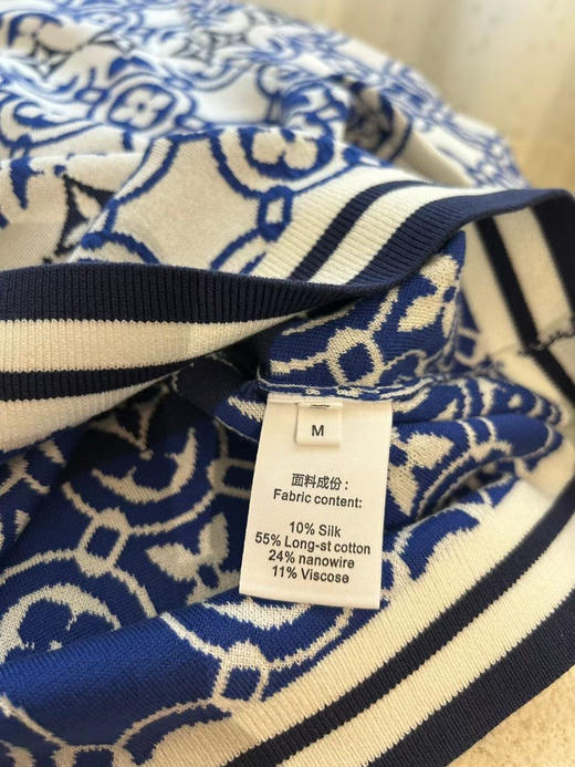 青花瓷圆领衫。 自己备注号码 商品图4