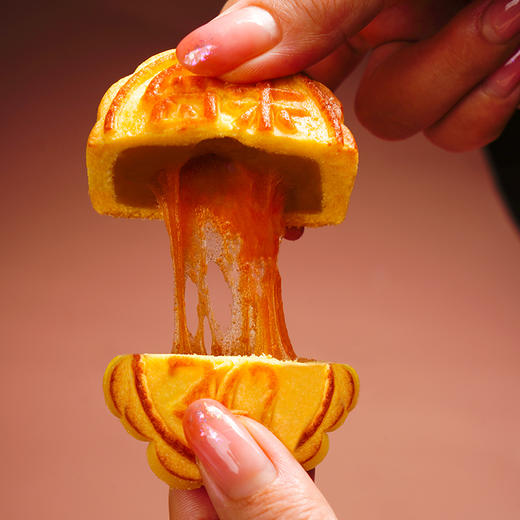 香港九龙半岛拔丝莲蓉月饼8个礼盒装400g港式糕点中秋节礼品 商品图4