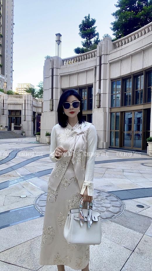 【门店同款】秋季繁花似锦醋酸套装 153950015 商品图4