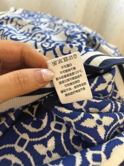 青花瓷圆领衫。 自己备注号码 商品图5