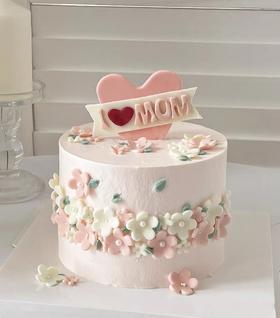 【臻品系列】加高胚三层夹心--需提前4小时预定--半翻糖【I LOVE MOM】