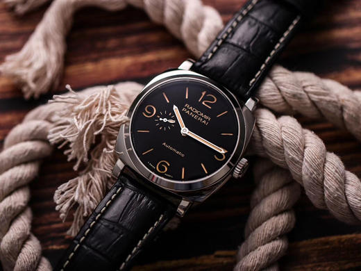 轻盈的“大块头”—V9厂沛纳海572珍珠陀机芯复刻表新品发布复刻手表一比一手表n厂c厂zf厂clean厂vs厂测评 商品图12