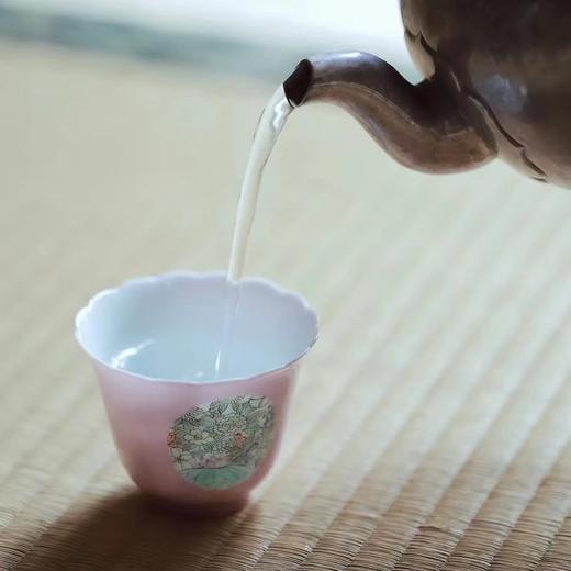 景德镇 忘言/胭脂红粉彩茶花杯 手绘主人杯茶杯仿古单杯陶瓷品茗杯 商品图5