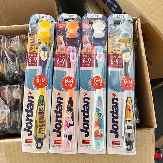 挪威婴童牙刷6到9岁(1支装 颜色随机或备注) 商品图1