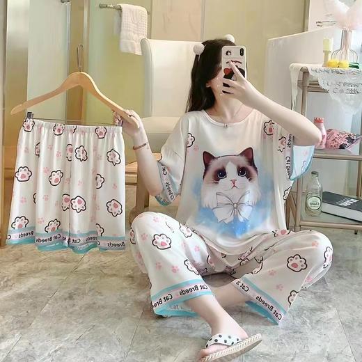 【超舒适家居服套装 3件套】夏秋季套装包括短袖、短裤、长裤，轻松自在。天气再热，也不怕出汗，纯棉面料贴身舒适。绝不会让你像一只被窝里的蚊子。穿上它，你的夜晚将充满轻松自在的感觉，快乐无限！ 商品图3