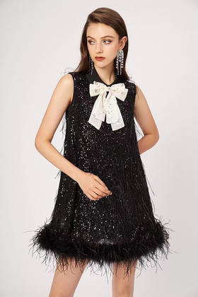 蝴蝶结装饰亮片驼鸟毛黑色连衣裙