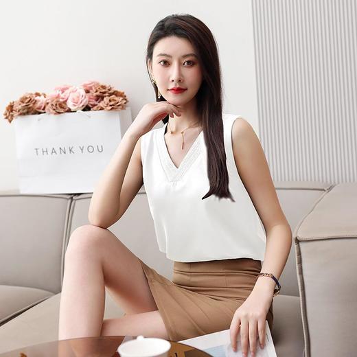 娜璐多 2023春夏新款仿醋酸短背心显瘦百搭上衣内搭气质V领打底衫 商品图0