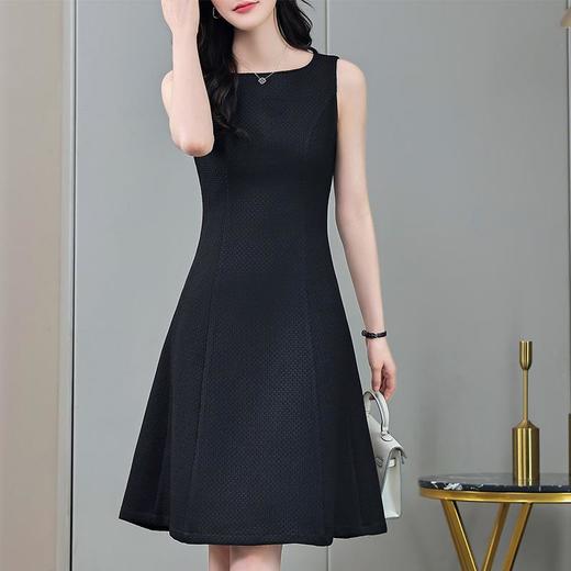 娜璐多 黑色连衣裙气质显瘦无袖裙子2023早秋新款高级感A字高腰裙背心裙 商品图1