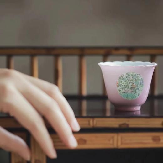 景德镇 忘言/胭脂红粉彩茶花杯 手绘主人杯茶杯仿古单杯陶瓷品茗杯 商品图4
