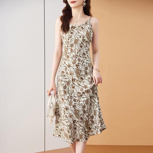 娜璐多 法式小吊带连衣裙女夏装新款浪漫风复古印花温柔显瘦中长款A字裙 商品图1