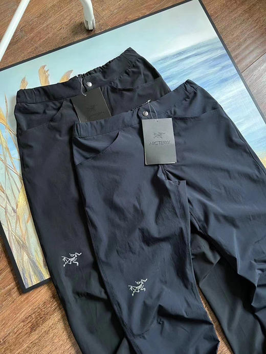 ARC'TERYX 始祖鸟男士3D立体防泼水速干梭织户外长裤 商品图4