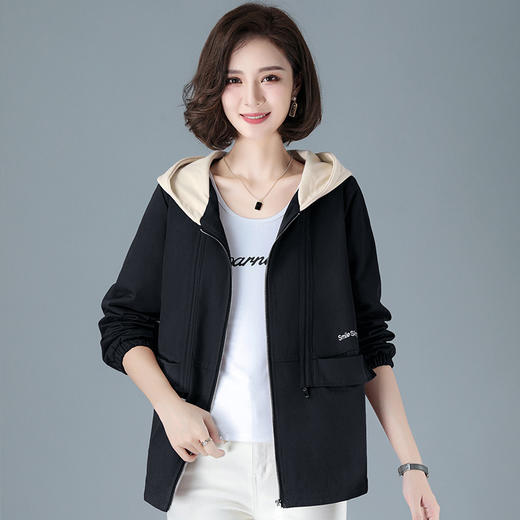 2023年新款女时尚撞色连帽中年妈妈春秋外套HTN-E05-1353 商品图1