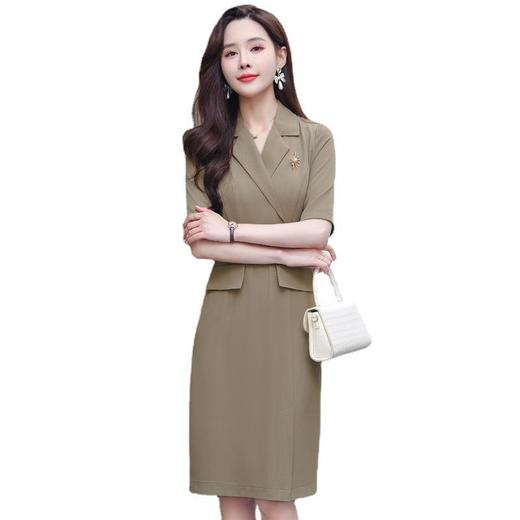 娜璐多 高级感质感显瘦中袖连衣裙薄款2023夏新款通勤包臀裙女送腰带胸针 商品图4