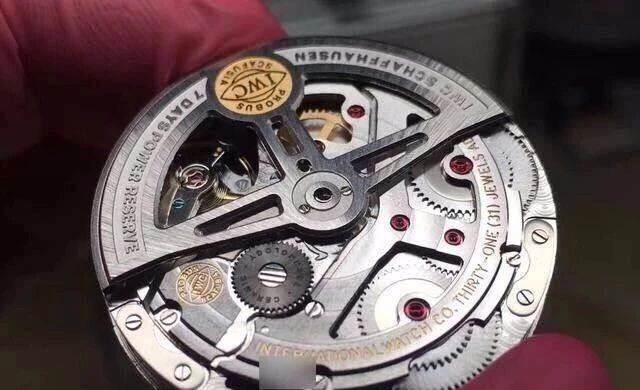 ZF厂万国葡七复刻表有什么破绽