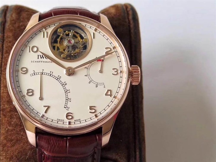 ZF厂万国葡萄牙逆跳陀飞轮最强复刻表详细评测