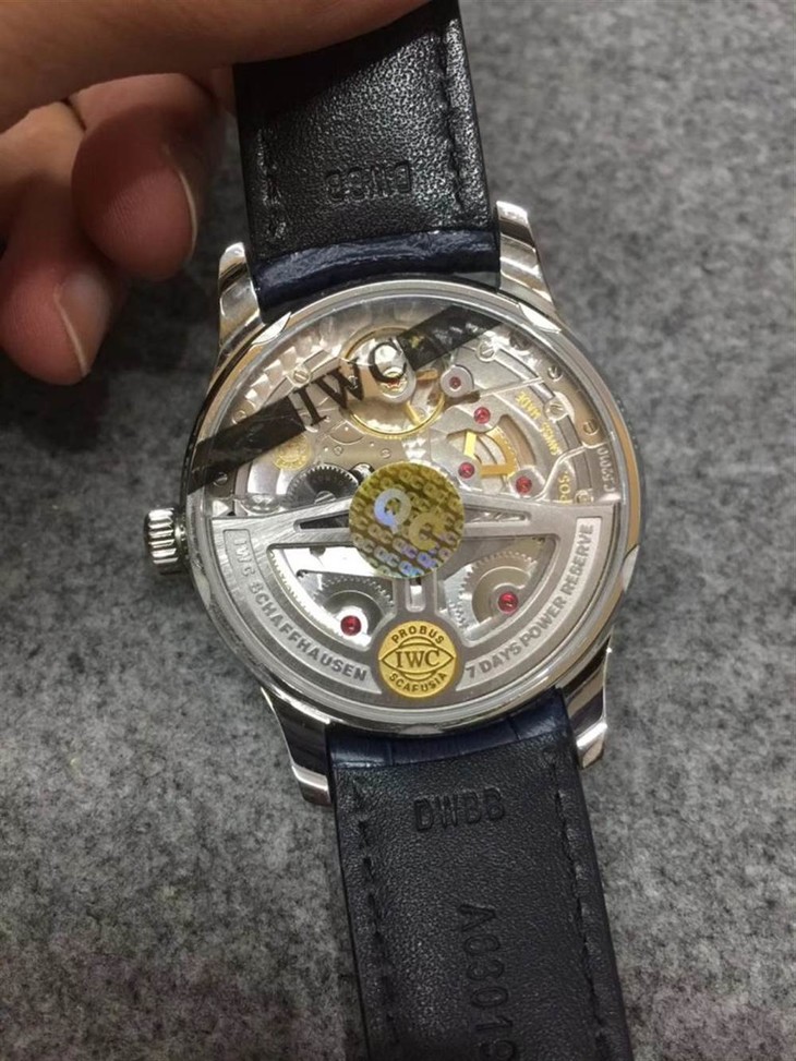 ZF厂万国葡七复刻表有什么破绽