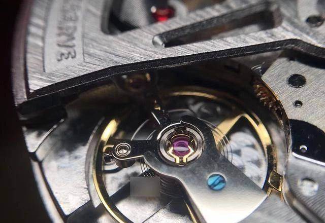 ZF厂万国葡七复刻表有什么破绽