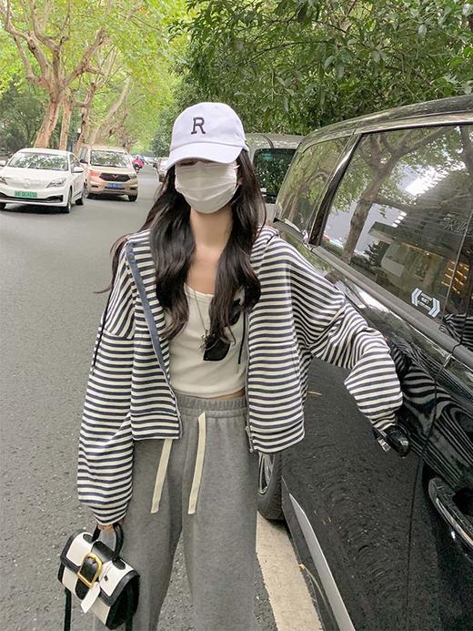 <曾小咸推荐>现货秒杀 ！微信超特价！复古灯芯绒休闲裤 日常159.99 立减80 秒杀79.99！！条纹外套 秒杀89.99！！！ 商品图3