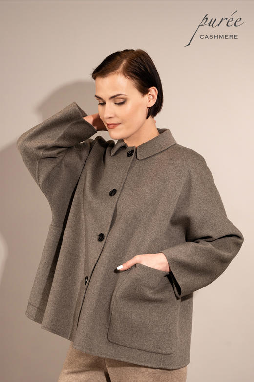 #1207 「4 BUTTONS SHORT COAT」85% WOOL 15% CASHMERE  大贴袋短大衣 商品图1