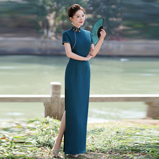 NL-复古旗袍2025新款修身长款走秀旗袍日常可穿高开叉表演秀旗袍礼仪 商品图2