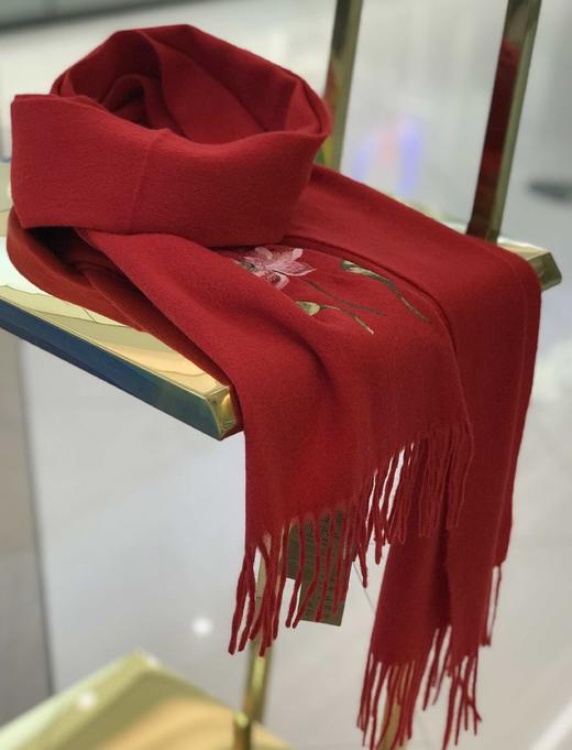 优品堂【唯美世界】100%羊毛绣花围巾 商品图13