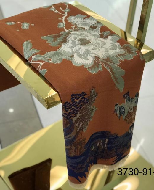 优品堂【如影相随】拉绒围巾披肩两用 商品图4