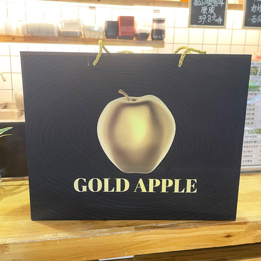 【礼盒装】流金岁月苹果礼盒（12枚装） 商品图3