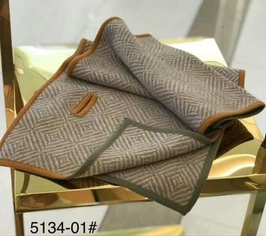 优品堂【风度翩翩】100%“软黄金”羊绒长巾 商品图1