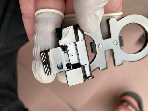 菲拉格慕经典男女黑色檀木扣腰带，原厂铜胚，厚镀钯金 商品图1