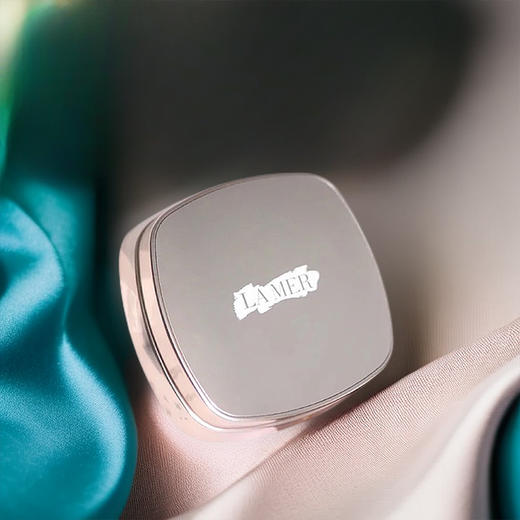 【双12嗨购节】【全球购*买一送一+礼袋·专柜特价】LA MER海蓝之谜 鎏光焕变气垫 粉底液5g中样·现货速达 商品图9