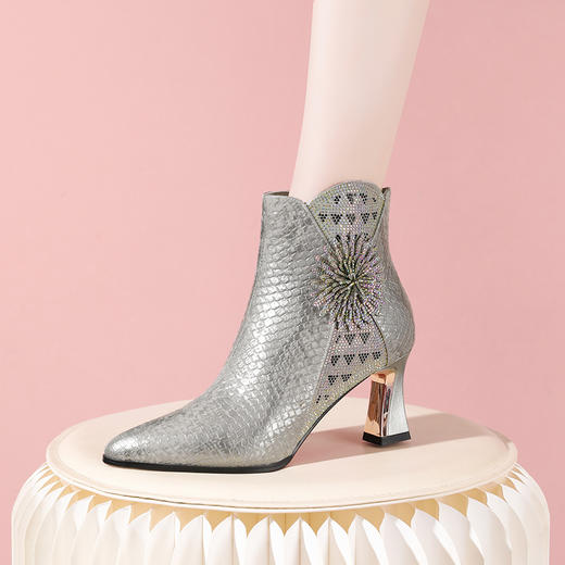 时尚优雅，尖头拼接高跟短靴YSML-A803-341 商品图3