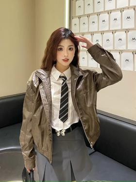 美拉德的秋天怎么能没有这件皮衣呢！