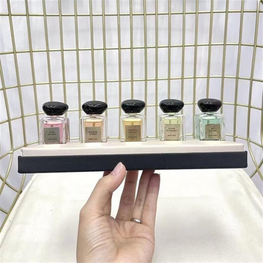 【秒杀】 阿玛尼myway自我无界香水5件套礼盒（ Q版7ml*5） 商品图4