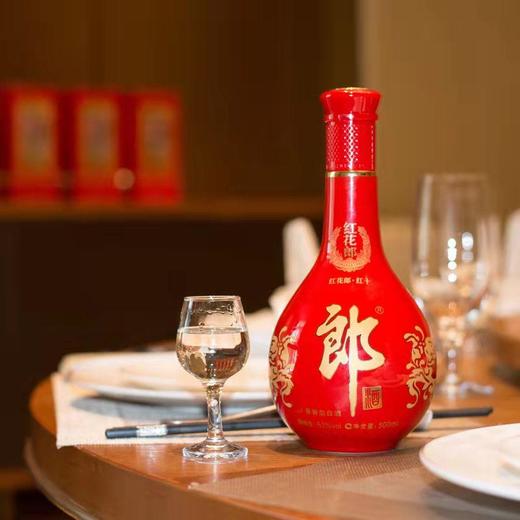 53度红花郎（10）整箱装500ml*6(送十二生肖酒具一套) 商品图3