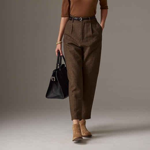 IN AND ON羊毛人字纹显瘦锥形裤女时尚保暖百搭通勤休闲长裤22749 商品图1