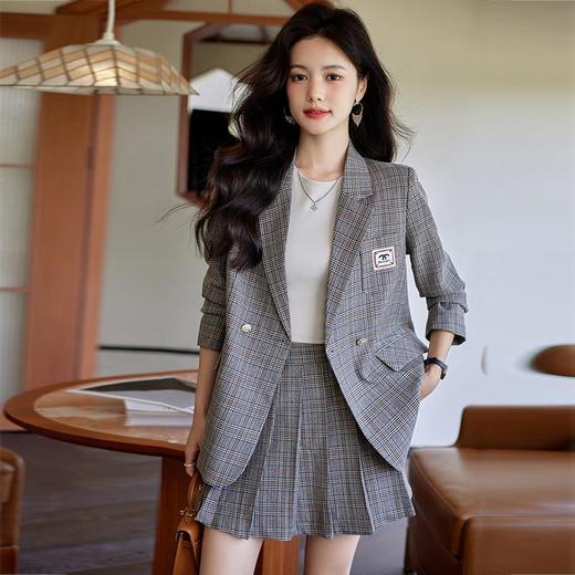 娜璐多 格子小西服外套+百褶裙两件套女2023秋新款炸街独特学院风休闲女 商品图3