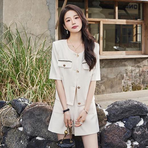 娜璐多 西装小香风套装女2023新款春夏时尚炸街小个子休闲西服短裤两件套 商品图0