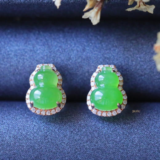 18K玫瑰金和田玉（碧玉）葫芦满钻耳饰/单面葫芦6*8mm/苹果绿 商品图0